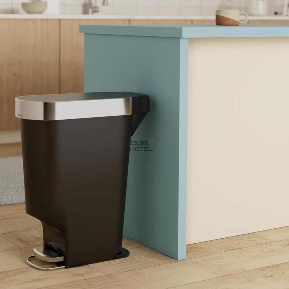 Cubo 40L Slim Negro con Pedal